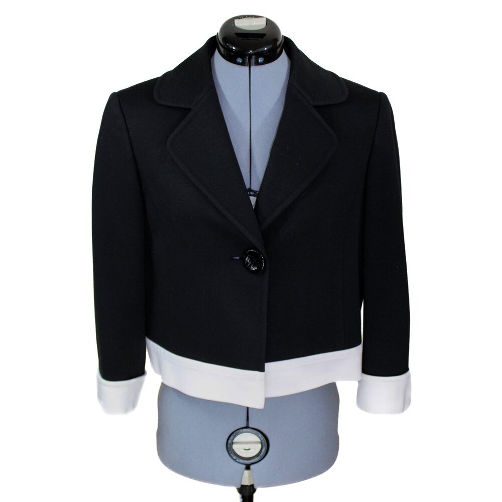 VTG TAHARI ASL Size 6 Black White Colorblock Cropped Blazer Modern Short Y2k